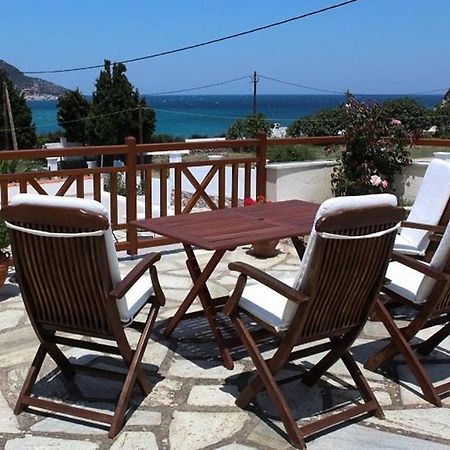 Pleoussa Studio And Apartments Skopelos Town Exterior photo